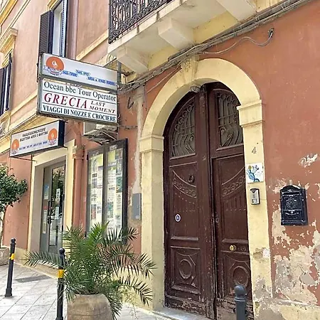 Benvenuti Al Sud Alojamento de Acomodação e Pequeno-almoço 4*